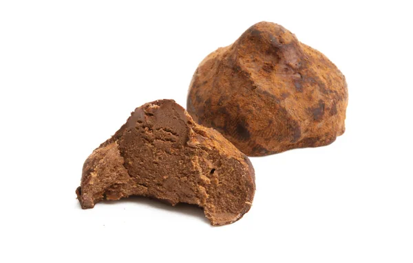 Chocolade truffels geïsoleerd — Stockfoto