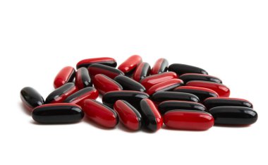 tıbbi kapsüller beyaz arkaplanda izole