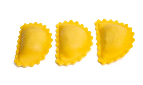 Ravioli Italiani Isolati Fondo Bianco — Foto Stock