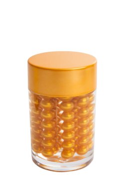 Beyaz arkaplanda izole edilmiş yüz kremi kavanozu