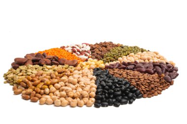 fasulye beyaz arkaplanda izole edildi