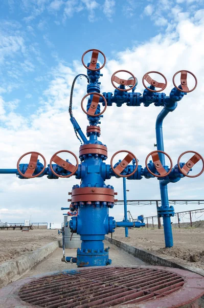 Wellhead. Concept oil and gas industry. — Stock Photo, Image