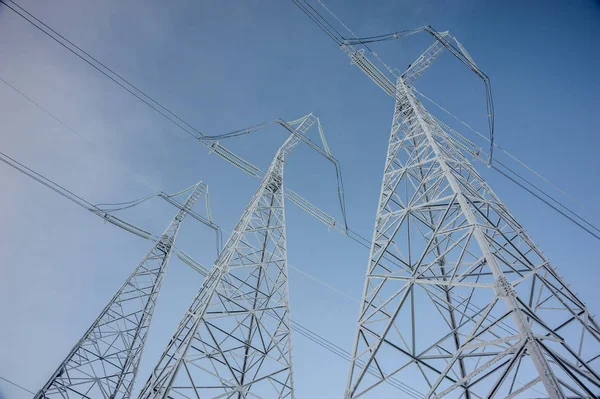 Hight voltage power transmission tower — Stock Photo, Image