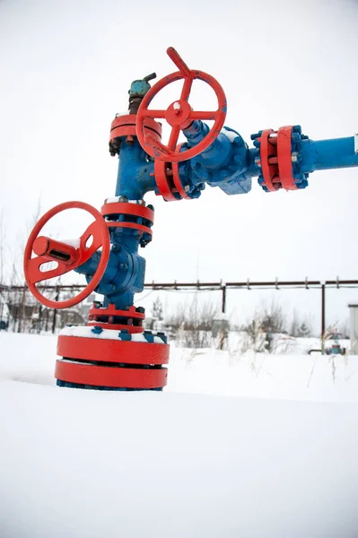 Valves of oil production line. — Stock Photo, Image