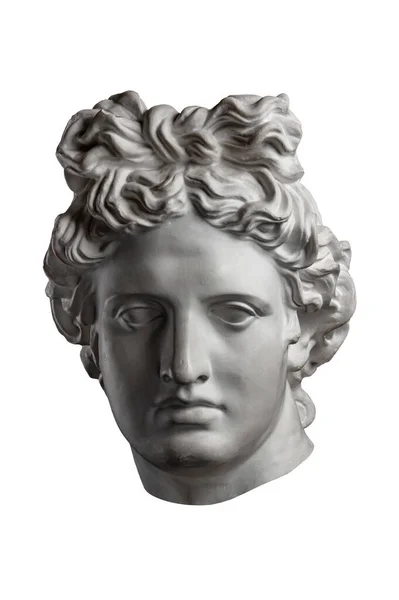 Witte gips kopie van het oude standbeeld van Apollo God of Sun hoofd voor kunstenaars op een witte achtergrond. Pleistersculptuur van het gezicht van een man. Renaissance tijdperk. Portret. — Stockfoto