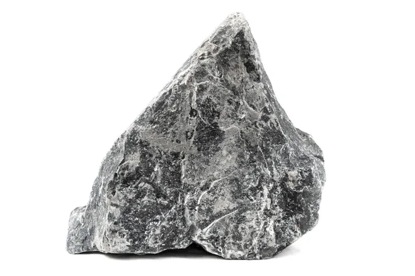Piedra de una sola naturaleza gris oscuro de una forma diferente aislada sobre un fondo blanco. Granito grande levantó roca. Vista frontal. Con una sombra suave. Forma desigual. Construyendo recursos. Crudo. . —  Fotos de Stock