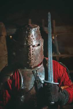 kılıç zırh Ortaçağ Şövalyesi