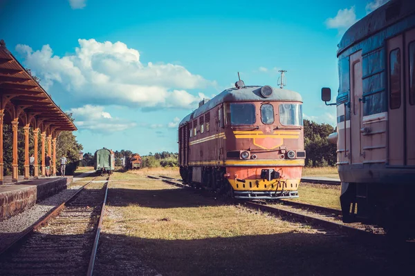 Gamla hederliga retro tåg — Stockfoto