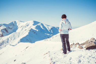 Kadın hiker, sağlıklı yaşam tarzı.