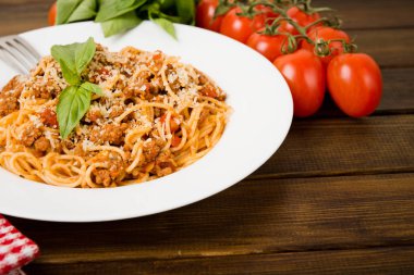 Etli lezzetli makarna