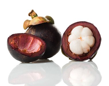 Mangosten meyve beyaz