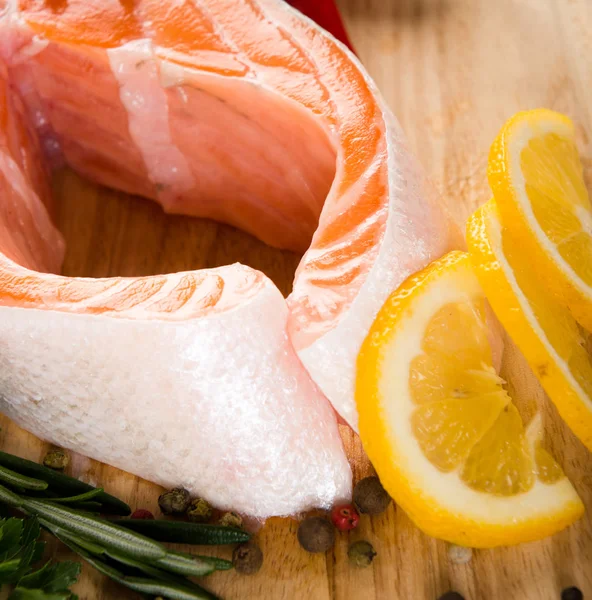 Salmon fillet with rosemary — Stock Photo, Image