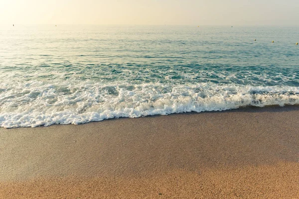 Vague douce de l'océan bleu — Photo