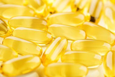 Balık yağı kapsülleri 