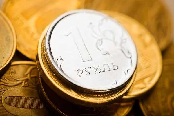 Rubli rosyjskich metalowe — Zdjęcie stockowe