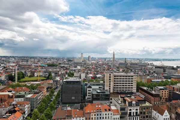 Antuérpia cidade no porto — Fotografia de Stock