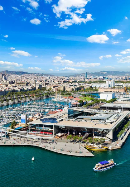 Distrito portuário em Barcelona — Fotografia de Stock