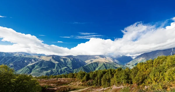 Berge, Landschaft, Georgien — Stockfoto