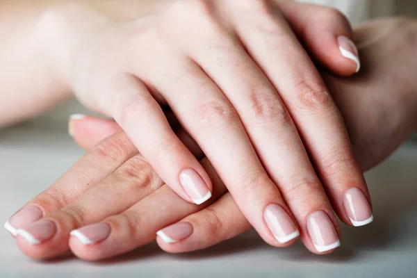 Francuski manicure strony — Zdjęcie stockowe