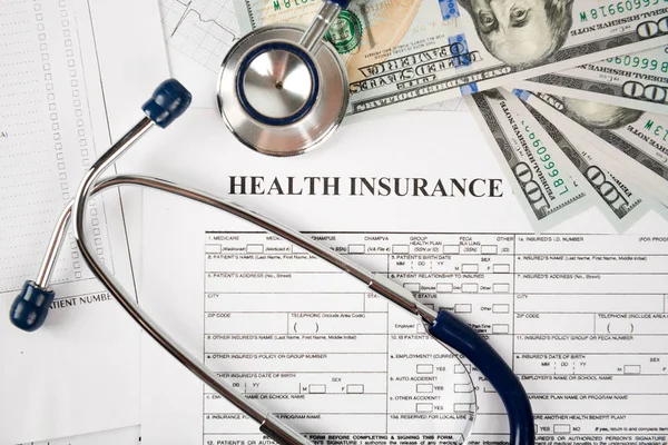 Медицинские Расходы Стетоскоп Калькулятор Символизируют Расходы Здравоохранение Медицинское Страхование — стоковое фото