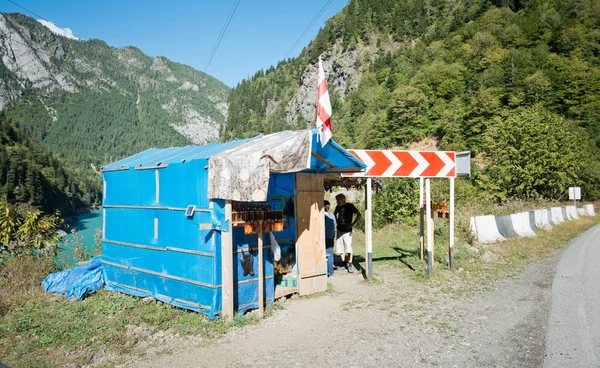 Georgia Settembre Vendita Tipica Miele Castagno Strada Georgia — Foto Stock