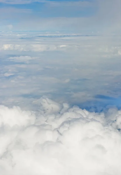 Luftaufnahme Auf Weißen Flauschigen Wolken — Stockfoto