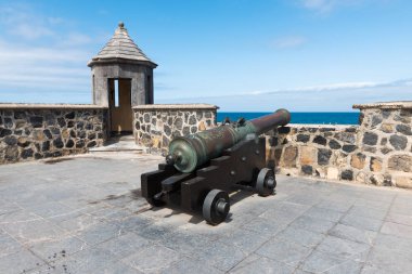 Puerto de la Cruz, Tenerife 'de denize bakan toplarda. Spai.