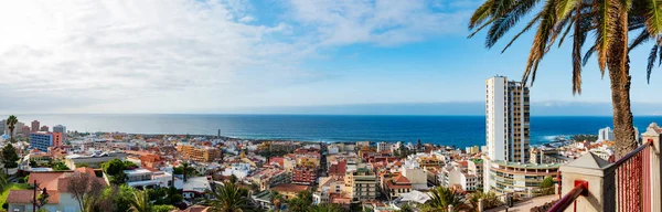 Panorama miasta Puerto de la Cruz — Zdjęcie stockowe
