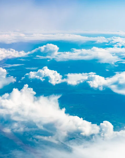 Cielo sobre la nube —  Fotos de Stock