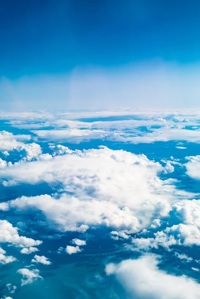 Himmel über der Wolke — Stockfoto