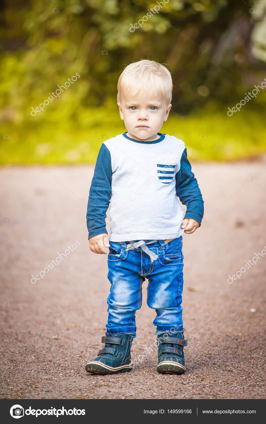 Cute boy outdoor — Stock Photo © nikascorpionka 149599166