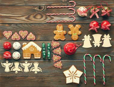 gingerbread çerezleri dekorasyon ile