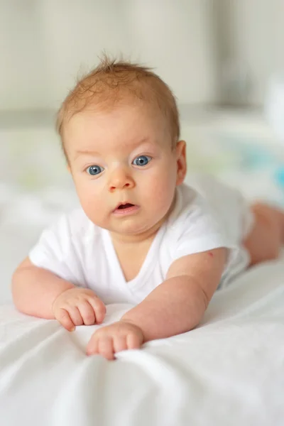 Copil de trei luni — Fotografie, imagine de stoc