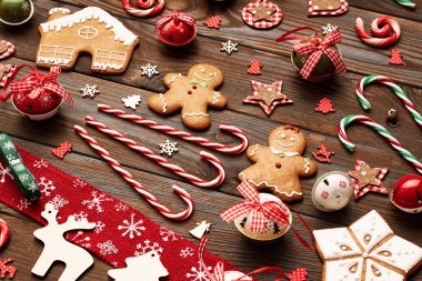 El yapımı yılbaşı süsleri