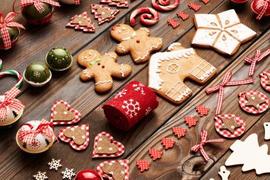 El yapımı yılbaşı süsleri