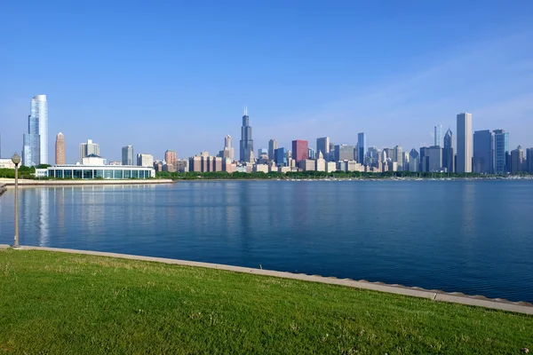 Chicago skyline in morning — Stock Photo, Image