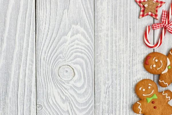 Galletas de jengibre y bastón de caramelo — Foto de Stock