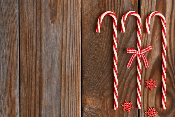 Zuckerstangen zu Weihnachten — Stockfoto