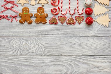 tanımlama bilgileri ve süslemeleri düz