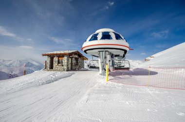 Ski lift, kış, dağlar