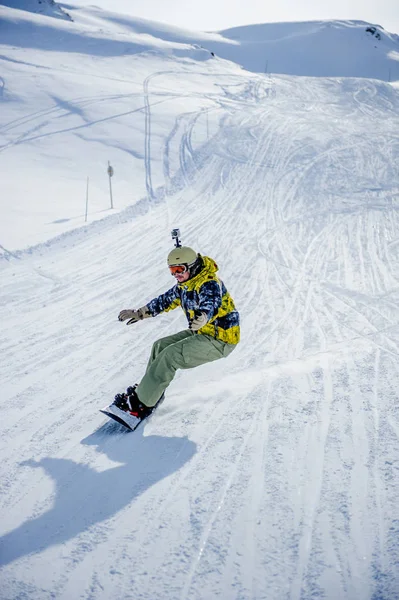 French Alps sürme snowboarder — Stok fotoğraf