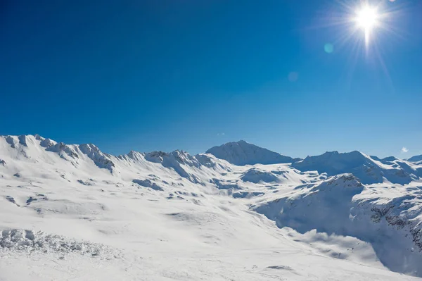 Alp kış dağ manzarası — Stok fotoğraf