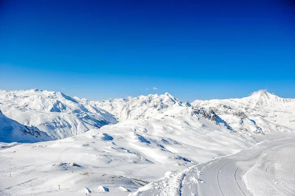 알파인 겨울 산 풍경 — 스톡 사진
