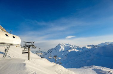 Ski lift, kış, dağlar