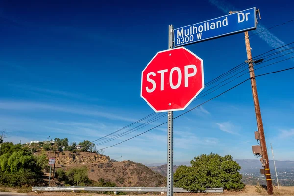 Mulholland Highway sign, Los Angeles, California — Stock Photo, Image