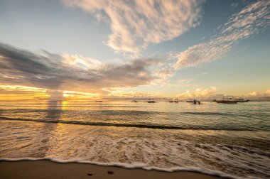 tropik sahil günbatımı  