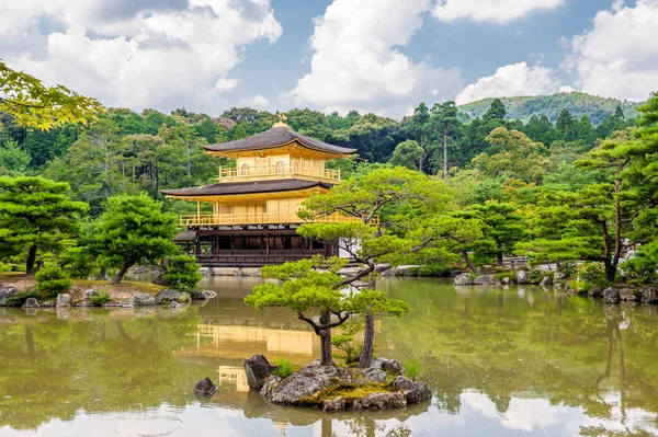 Tempio di Kinkaku-ji in Kyoto — Foto Stock