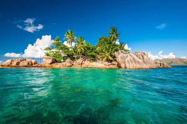 St. Pierre Island at Seychelles — Stock Photo, Image