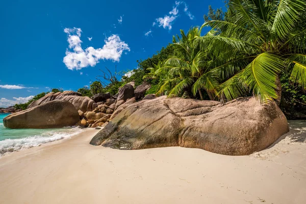 Prachtige strand van Seychellen — Stockfoto