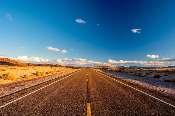 Open snelweg in Californië — Stockfoto